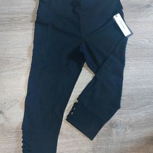 NWT womans Calvin Klein XL high waist slimming compression capri